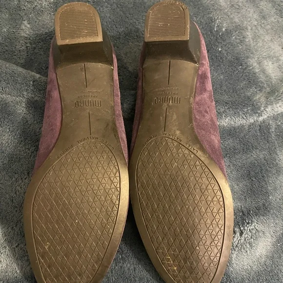 Munro Purple Booties - Picture 4 of 4